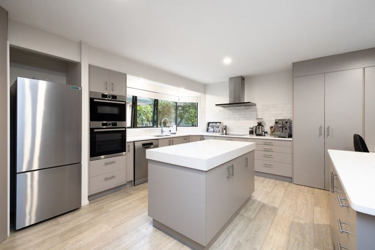 Photo of property in 74 Raukawa Drive, Bethlehem, Tauranga, 3110