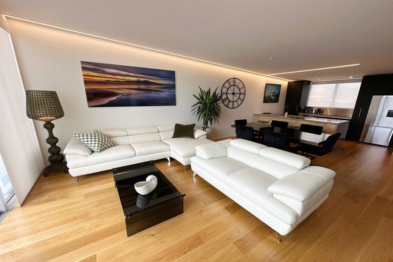 Photo of property in 384d Kapiti Road, Paraparaumu Beach, Paraparaumu, 5032