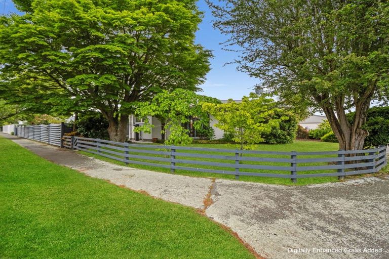 Photo of property in 35 Teesdale Street, Burnside, Christchurch, 8053
