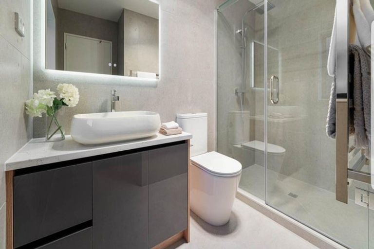 Photo of property in 9 Seagreen Avenue, Rosehill, 2113