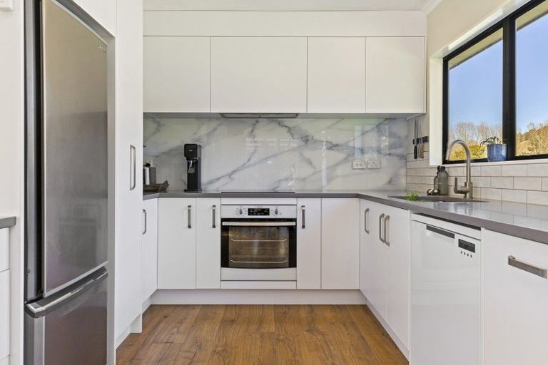 Photo of property in 2/504 Mapara Road, Acacia Bay, Taupo, 3385