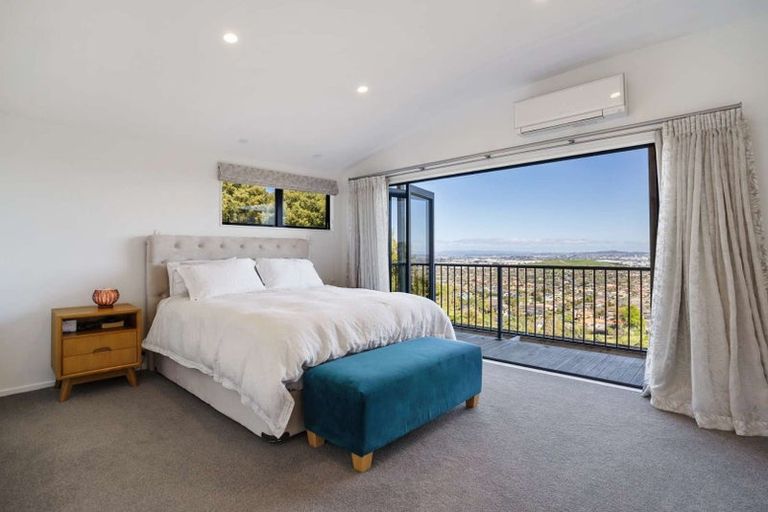 Photo of property in 110 Point View Drive, East Tamaki Heights, Auckland, 2016