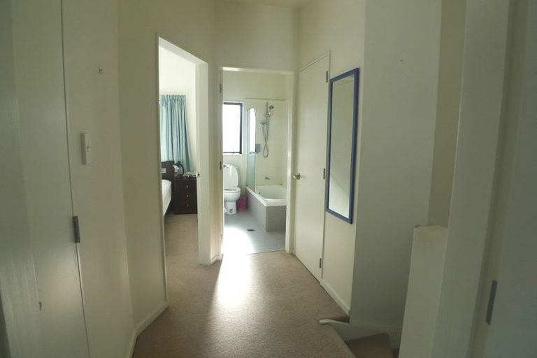 Photo of property in 5/11 Gordon Place, Newtown, Wellington, 6021