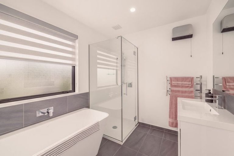 Photo of property in 12 Kemsley Lane, Casebrook, Christchurch, 8051