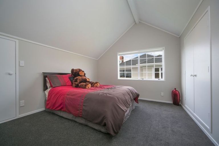 Photo of property in 2c Mason Street, New Lynn, Auckland, 0600