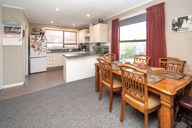 Photo of property in 83 Vancouver Crescent, Wainoni, Christchurch, 8061