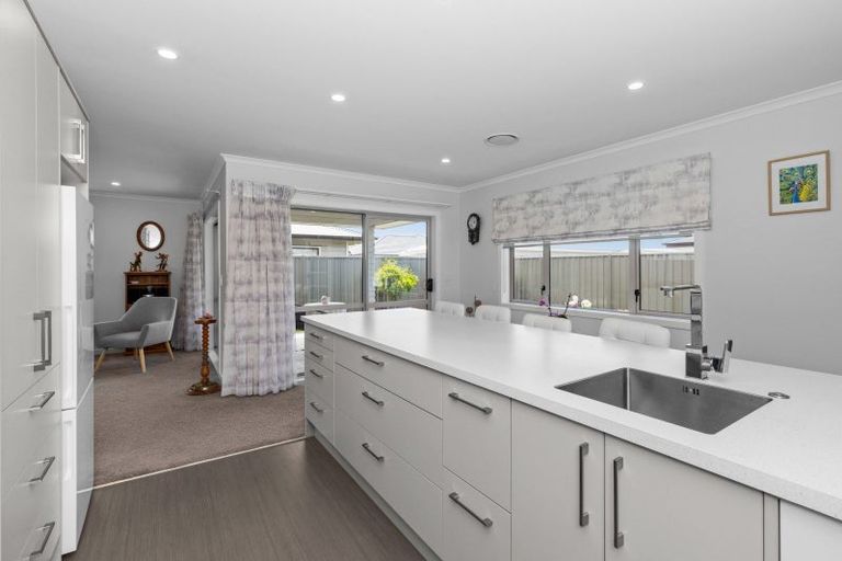 Photo of property in 162a Guppy Road, Taradale, Napier, 4112