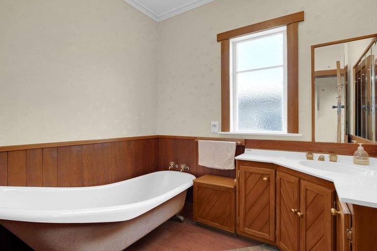Photo of property in 61 Te Aroha Street, Hamilton East, Hamilton, 3216