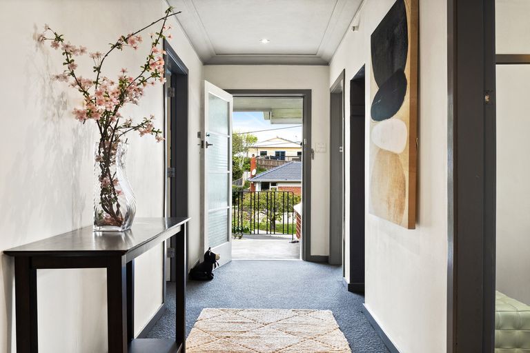 Photo of property in 21 Renfrew Street, Balaclava, Dunedin, 9011
