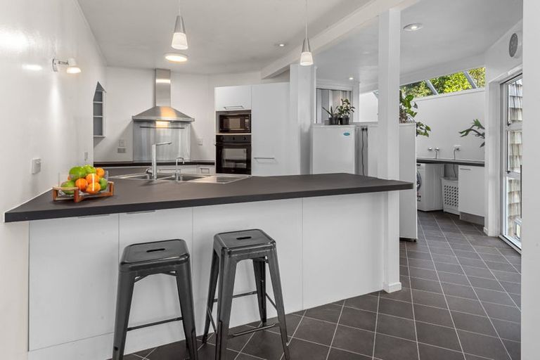 Photo of property in 2 Saint Marys Place, Onerahi, Whangarei, 0110