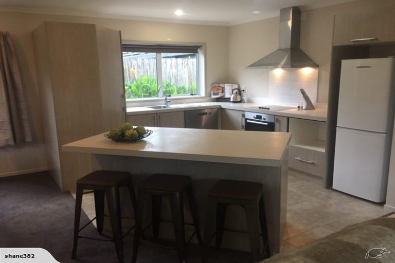 Photo of property in 65b Simpson Road, Papamoa Beach, Papamoa, 3118