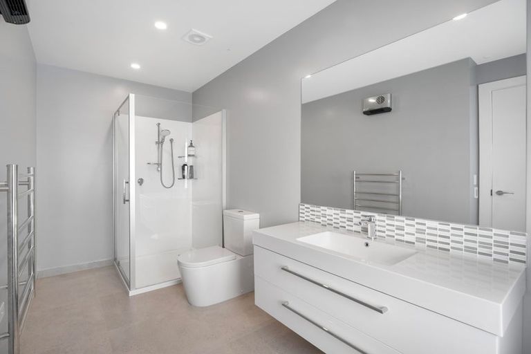 Photo of property in 12 Overton Place, Prebbleton, 7604