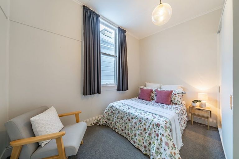 Photo of property in 151 Tasman Street, Mount Cook, Wellington, 6021