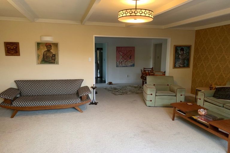 Photo of property in 5 Tirimoana Place, Te Awanga, 4102