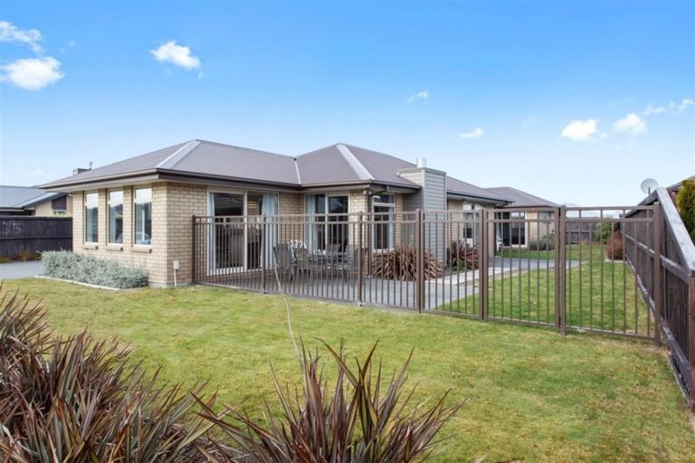 Photo of property in 14 Rapley Street, Kaiapoi, 7630