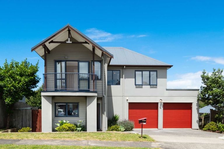 Photo of property in 3 Sonoma Crescent, Oteha, Auckland, 0632