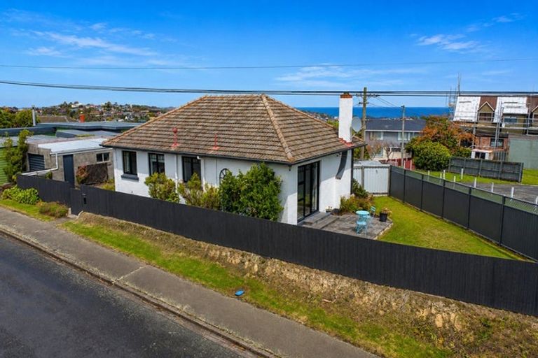Photo of property in 37 Scobie Road, Waverley, Dunedin, 9013