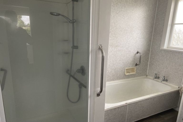 Photo of property in 21 Maeroa Road, Beerescourt, Hamilton, 3200