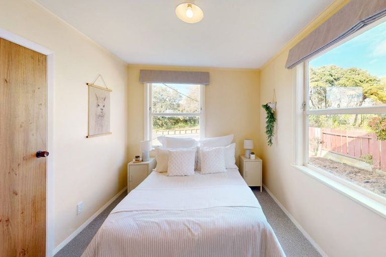 Photo of property in 4 Bannister Avenue, Johnsonville, Wellington, 6037