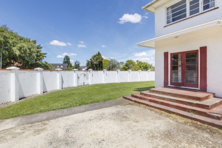 Photo of property in 16 Manuka Street, Hokowhitu, Palmerston North, 4410