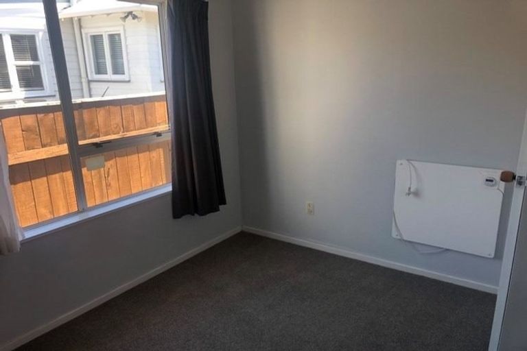 Photo of property in 14 Plunket Avenue, Petone, Lower Hutt, 5012