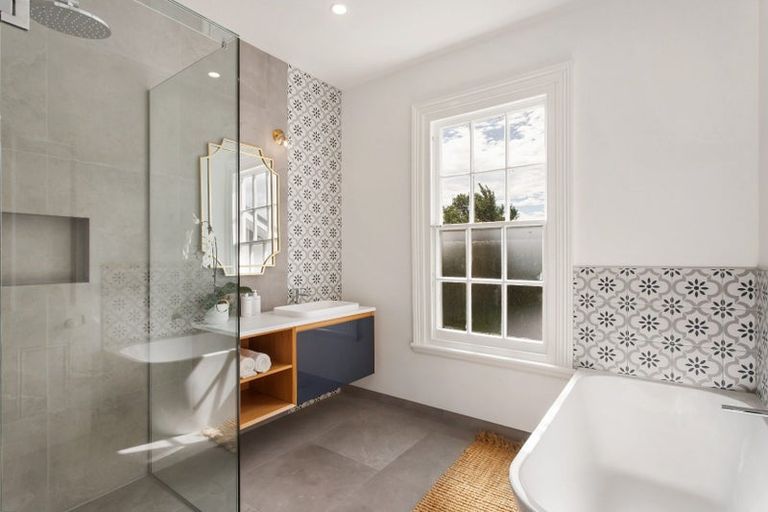 Photo of property in 54 Fendalton Road, Fendalton, Christchurch, 8014