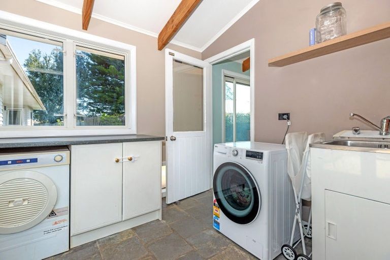 Photo of property in 280 Kahutia Street, Gisborne, 4010