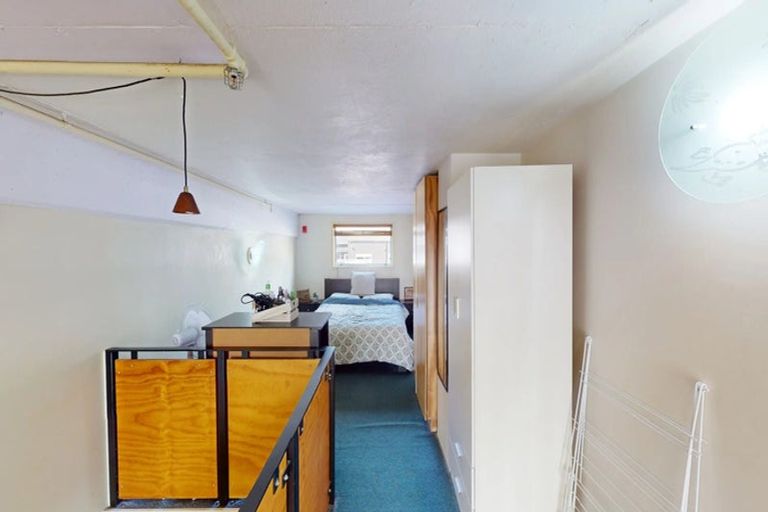 Photo of property in Qba Apartments, 1o/51 Webb Street, Mount Cook, Wellington, 6011