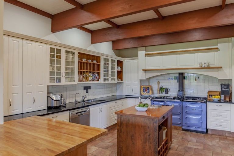 Photo of property in 295 Porangahau Road, Waipukurau, 4282