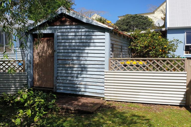 Photo of property in 7a Green Lane, Helensville, 0800