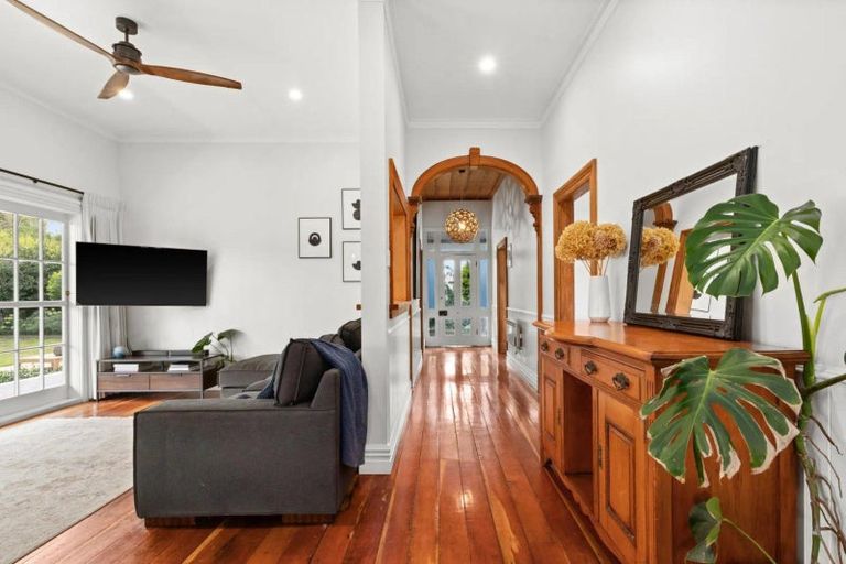 Photo of property in 1091 Riverslea Road South, Longlands, Hastings, 4172