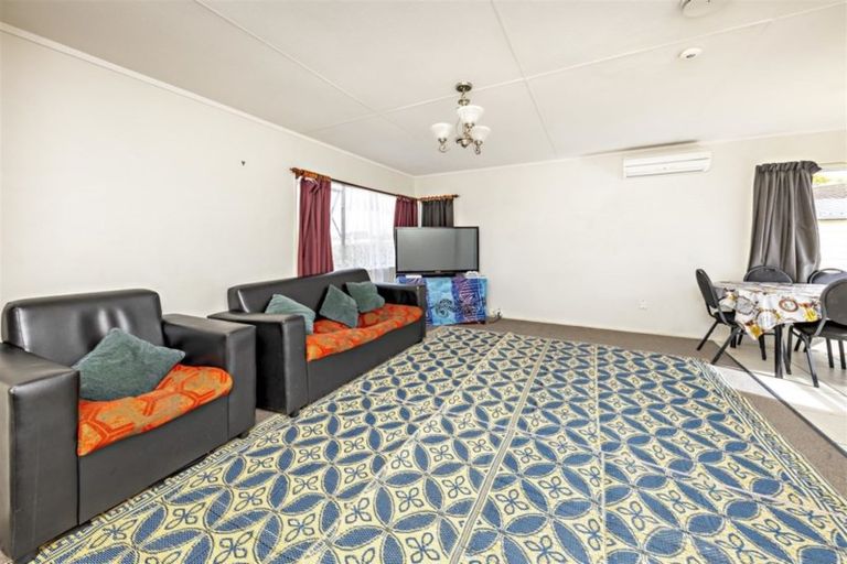 Photo of property in 4 Haumia Way, Otara, Auckland, 2023