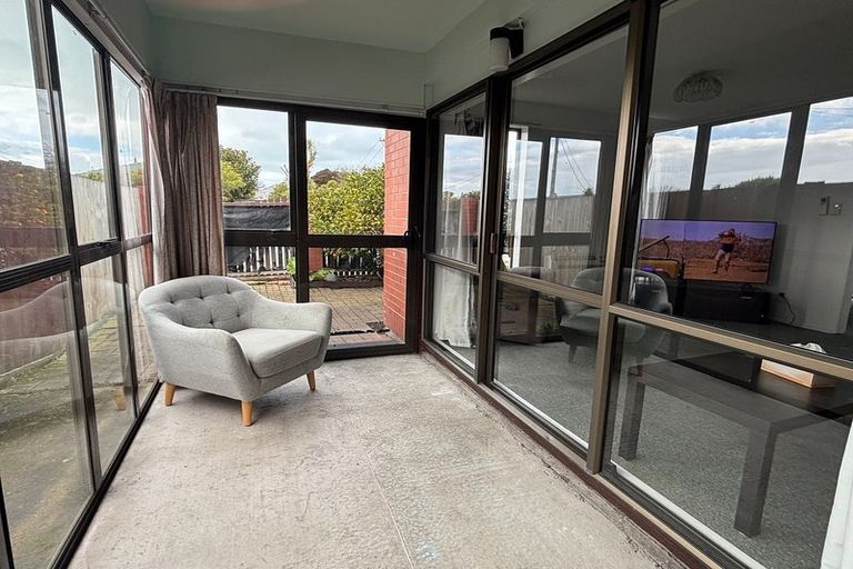 Photo of property in 1/166 Shaw Avenue, New Brighton, Christchurch, 8083