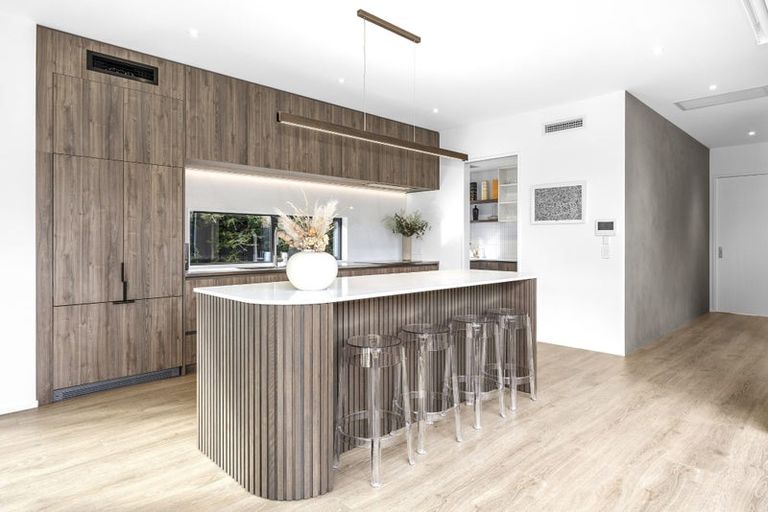 Photo of property in 67a Fendalton Road, Fendalton, Christchurch, 8014
