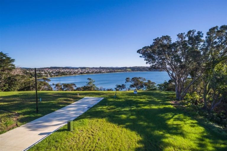 Photo of property in 8 Wendy Hood Way, Snells Beach, 0920