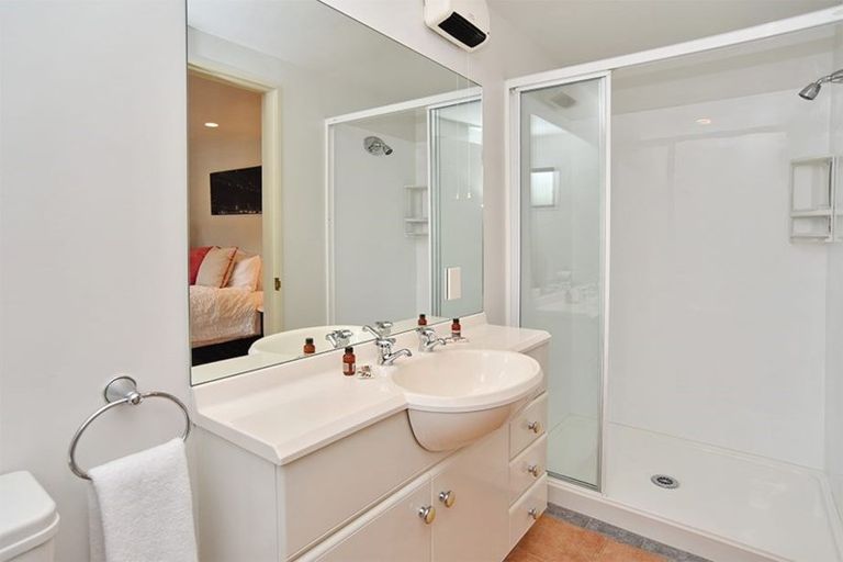Photo of property in 6/69 Carlton Mill Road, Merivale, Christchurch, 8014
