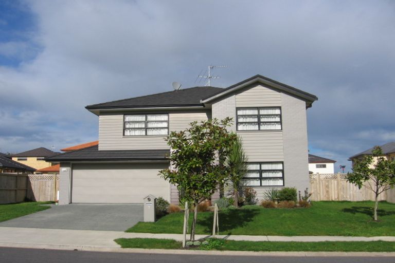 Photo of property in 7 Coachman Drive, Flat Bush, Auckland, 2016