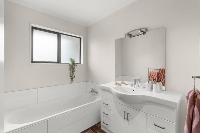 Photo of property in 470 Avonhead Road, Avonhead, Christchurch, 8042