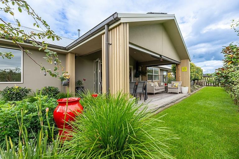 Photo of property in 299 Carmichael Road, Brookfield, Tauranga, 3110