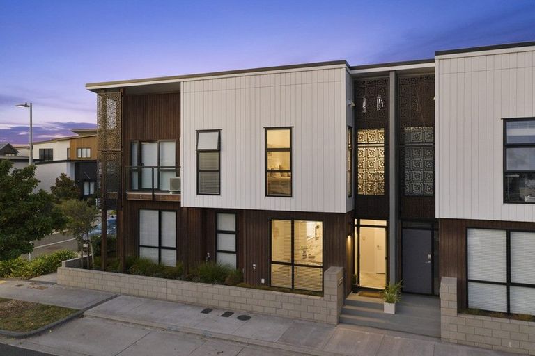 Photo of property in 44 Onekiritea Road, Hobsonville, Auckland, 0616