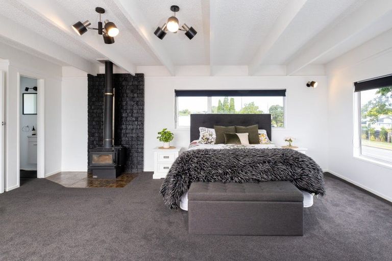 Photo of property in 30 Durham Avenue, Tamatea, Napier, 4112