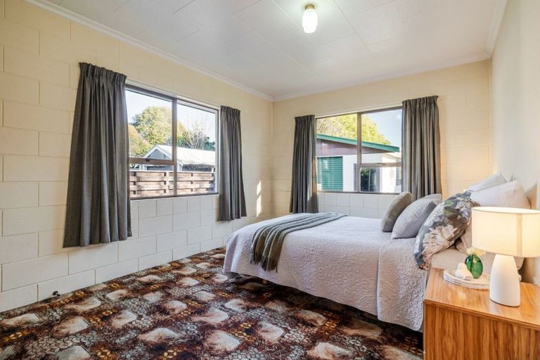 Photo of property in 16 Baring Street, Bunnythorpe, Palmerston North, 4481