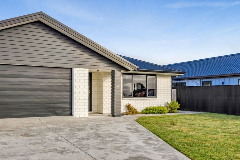 Photo of property in 69 Wilson Street, Hawera, 4610
