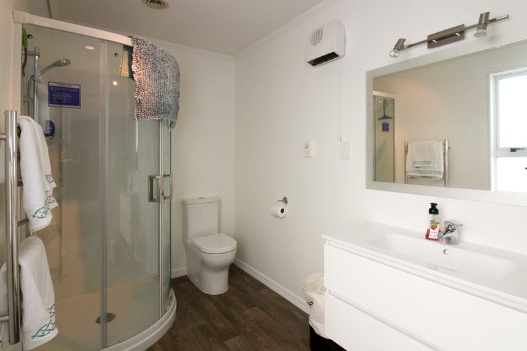 Photo of property in 28 Satara Crescent, Khandallah, Wellington, 6035