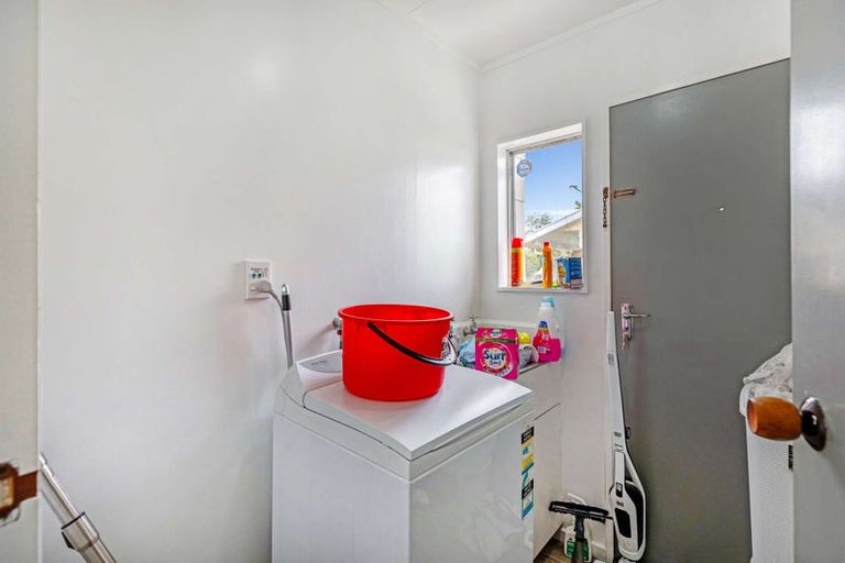 Photo of property in 14 Guy Avenue, Levin, 5510