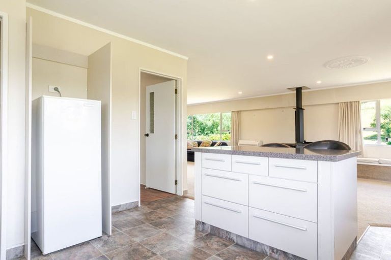Photo of property in 208 Adelaide Road, Dannevirke, 4930