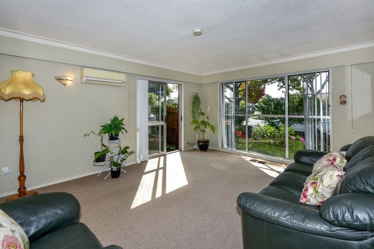 Photo of property in 19 Brogar Place, Casebrook, Christchurch, 8051