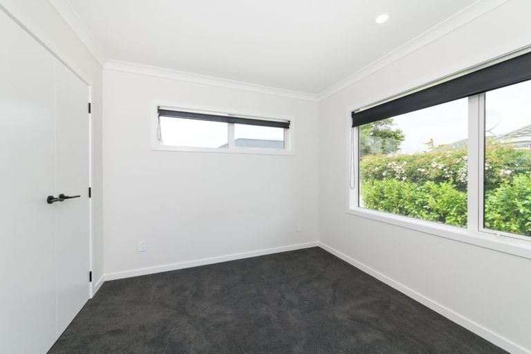 Photo of property in 5a Chelwood Street, Takaro, Palmerston North, 4412