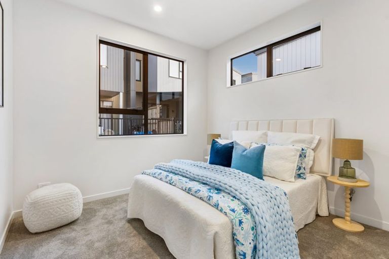 Photo of property in 47 Puihi Crescent, Massey, Auckland, 0614