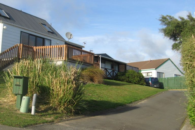 Photo of property in 84 Mercury Way, Whitby, Porirua, 5024
